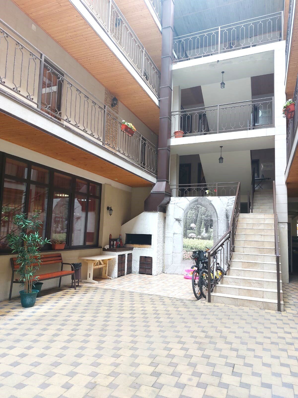 Фото Атриум