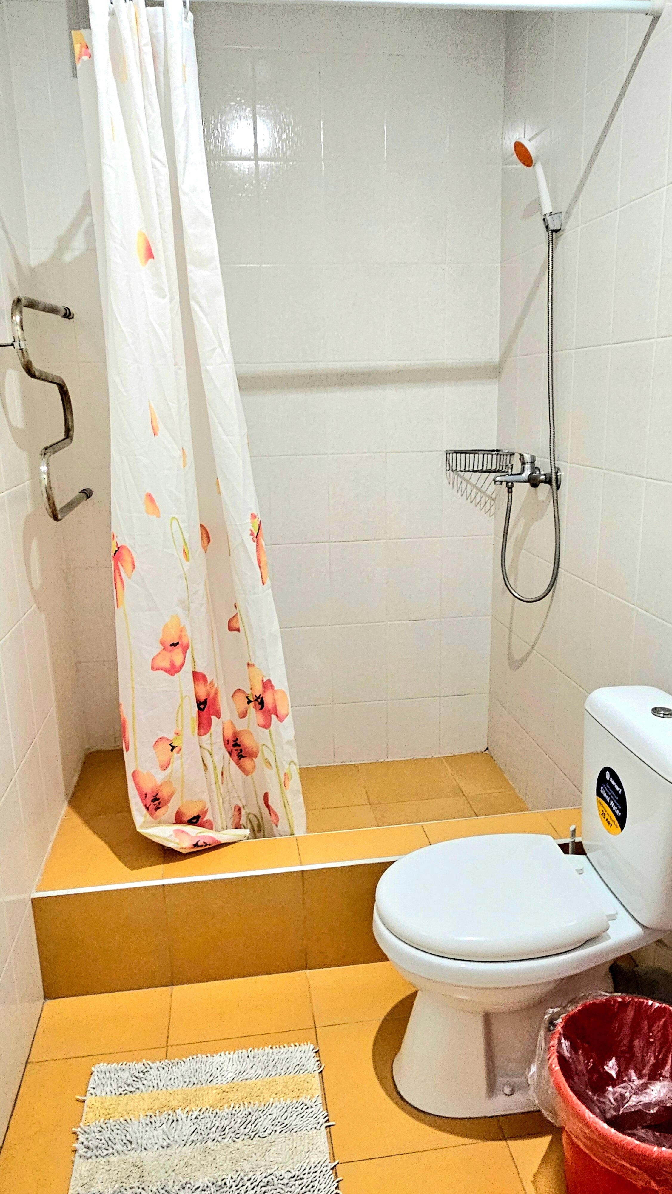 Фото Апрельский