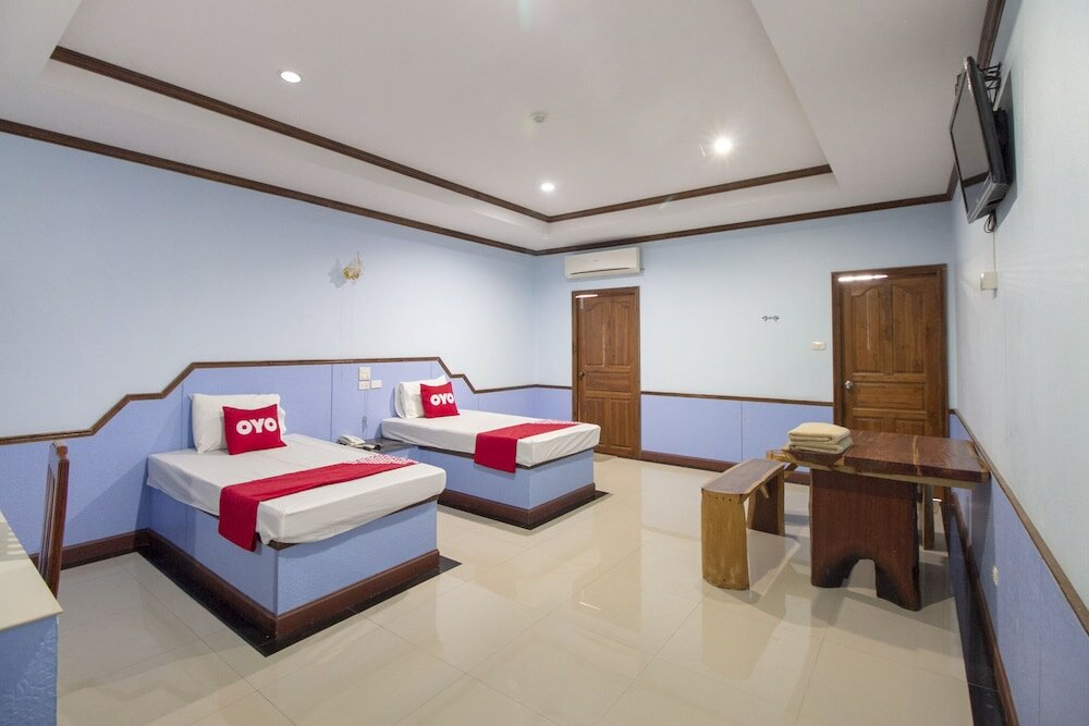 Фото Oyo 75334 Train Hotel