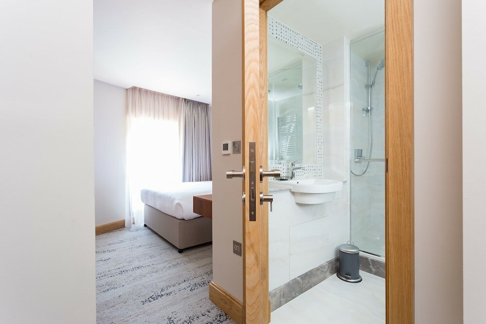 Фото Sanctum London Belsize Road