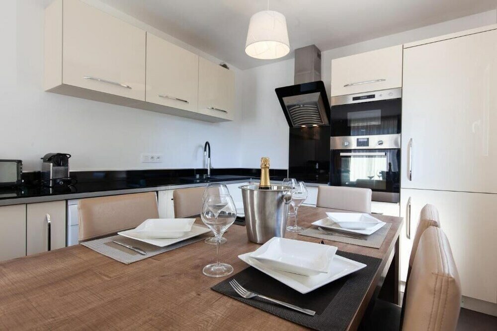 Фото Résidence D'Azur Riou