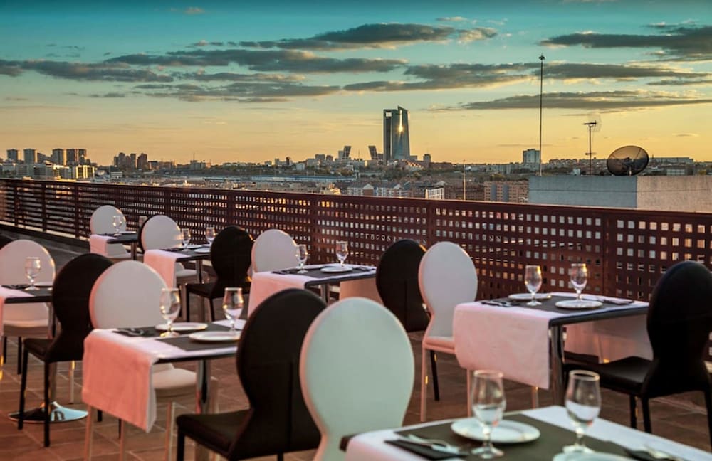 Фото Exe Convention Plaza Madrid