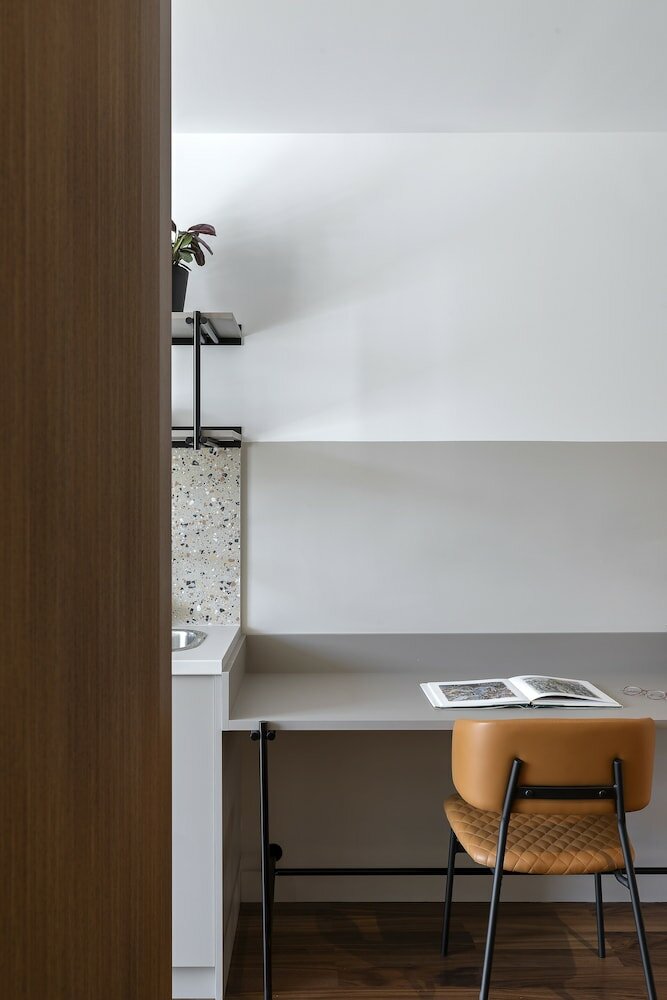 Фото The Athenians Art Apartments