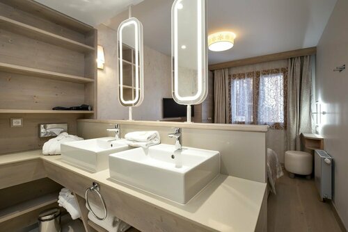 Гостиница Pierre & Vacances Premium l'Hévana в Альбервиле