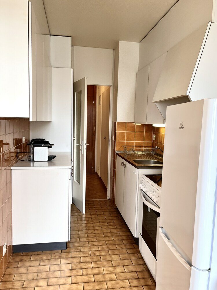 Фото Yooneet Train Station 1br Cozy Apartment