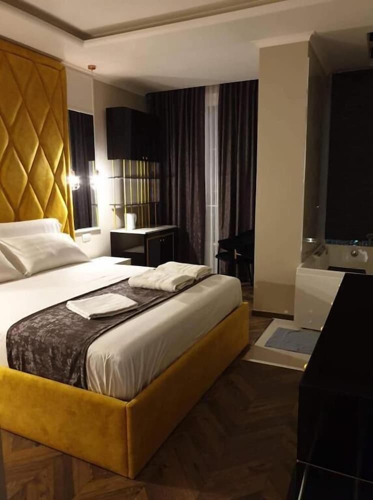 Фото Poda Boutique Hotel