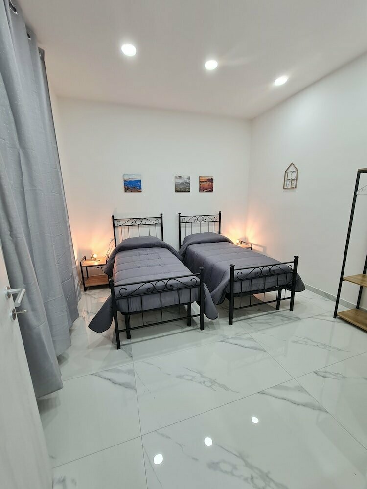 Hotel Lumacors House, Naples, photo