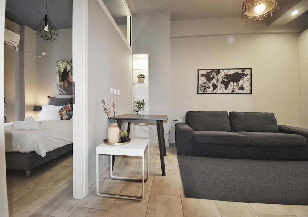 Фото Petite Apartment