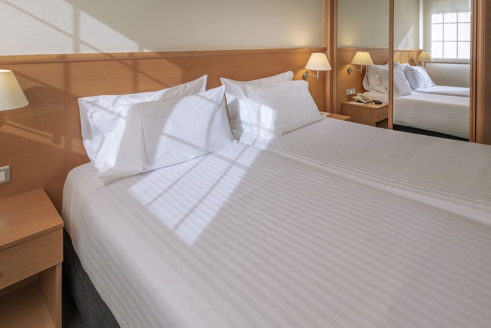 Фото Apartamentos Playa de Castelldefels