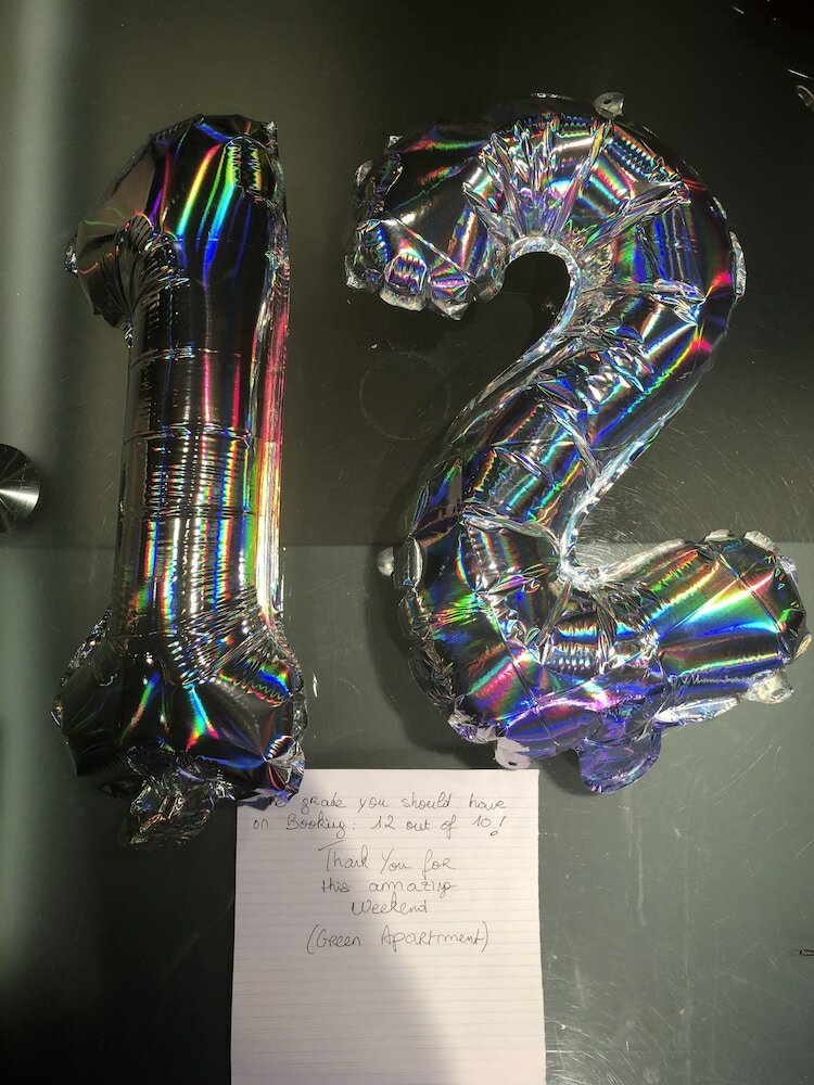 Фото J and R Brussels City Apartment