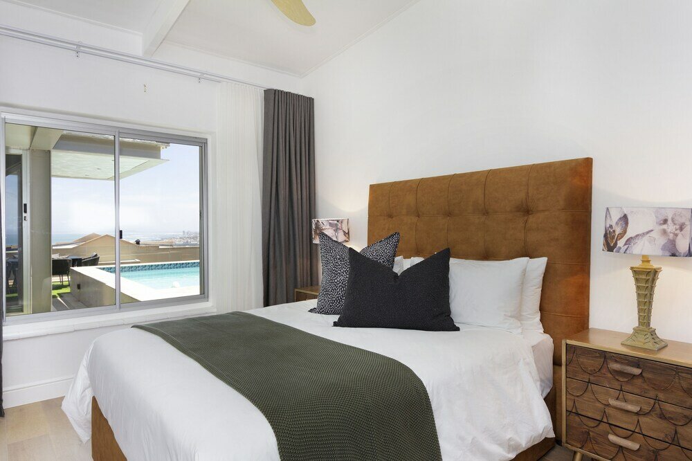 Фото Atlantic Sky Villa