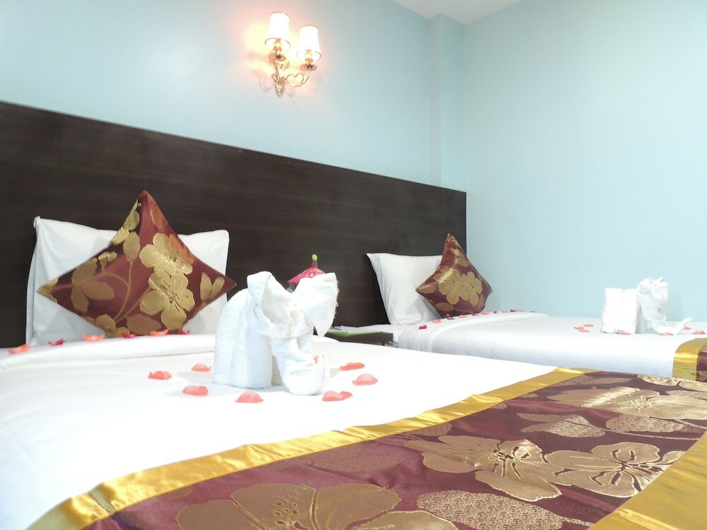 Фото Hotel San Taw Win
