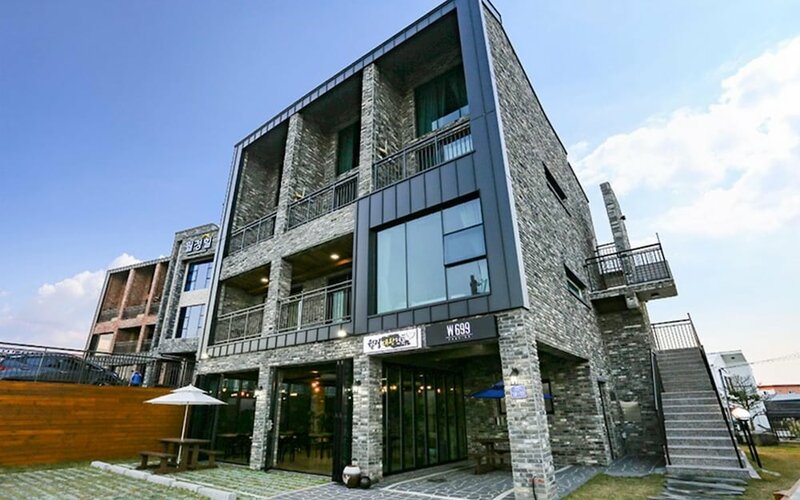 Гостиница Jeju W699 Pension