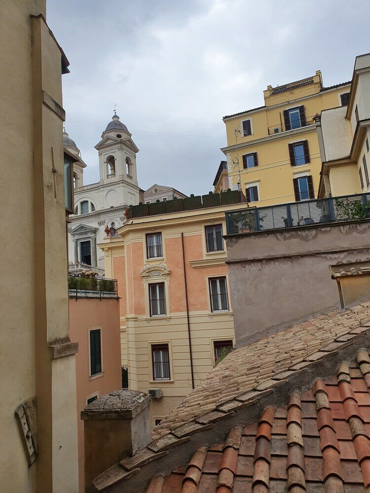 Фото Delsi Inn Piazza di Spagna 32