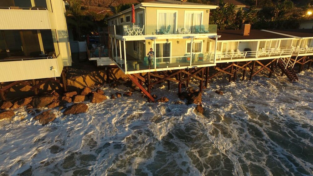 Фото Malibu Beach Paradise Apartments