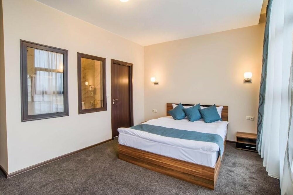 Фото Park Hotel Yambol