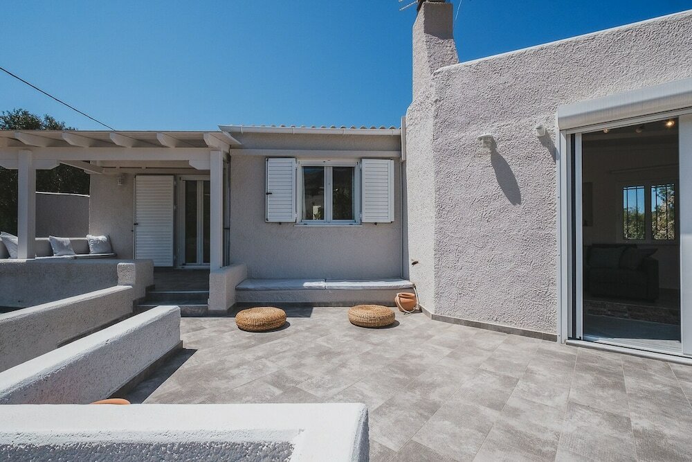 Фото Large Private Villa Splendid Terraces & Views