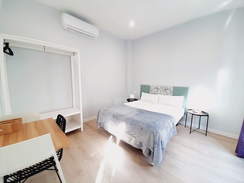 Фото Apartamentos Vega by gaiarooms