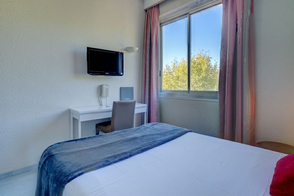 Фото Hotel Mediterranee by Mileade