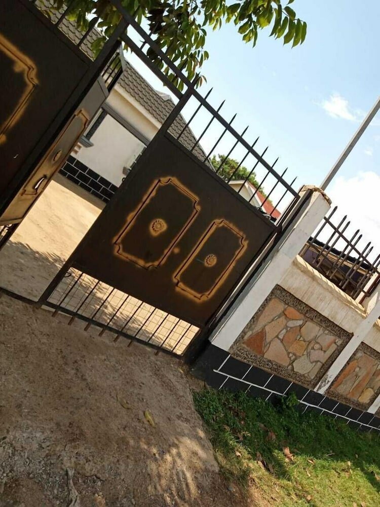 Фото Quinten Hotel Kisumu