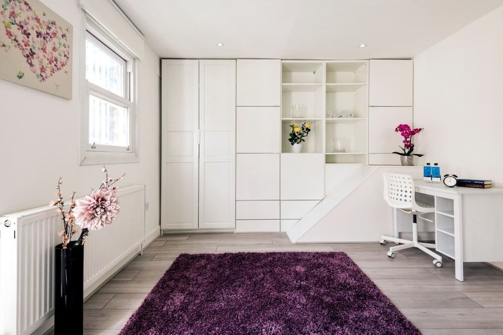 Фото Earl's Court Ongar Road Apartments by Flying Butler