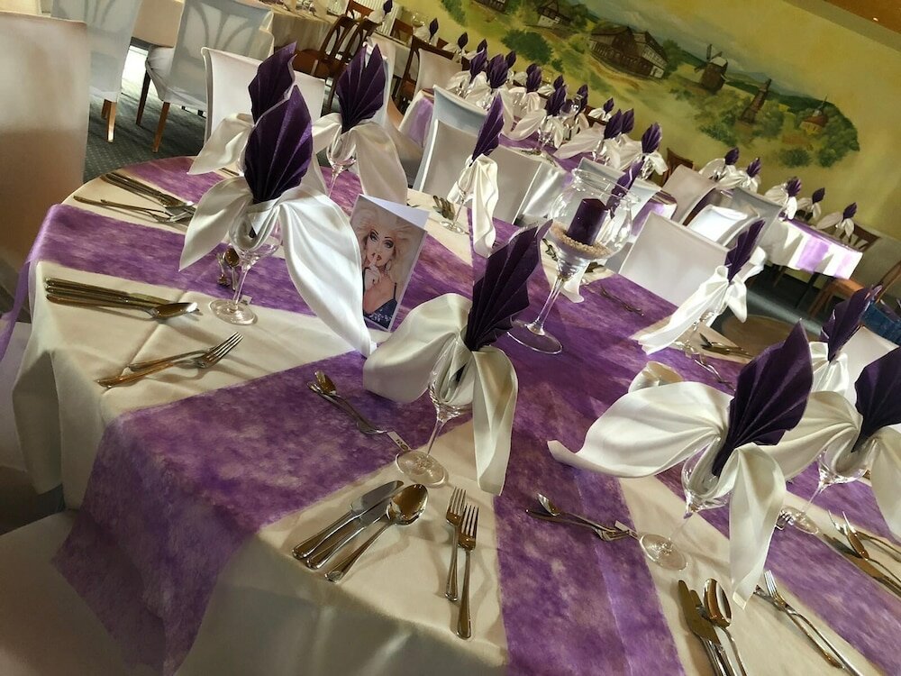 Фото Hotel und Restaurant Hainberg Ug