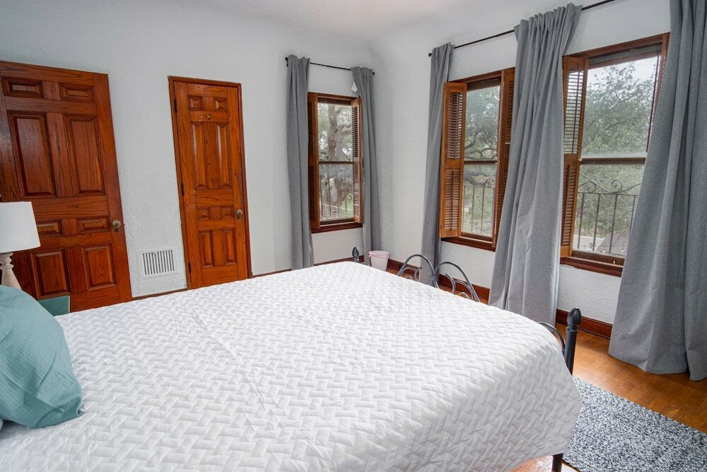 Фото Splash Into Vacation 6br Home w Pool & Waterslide