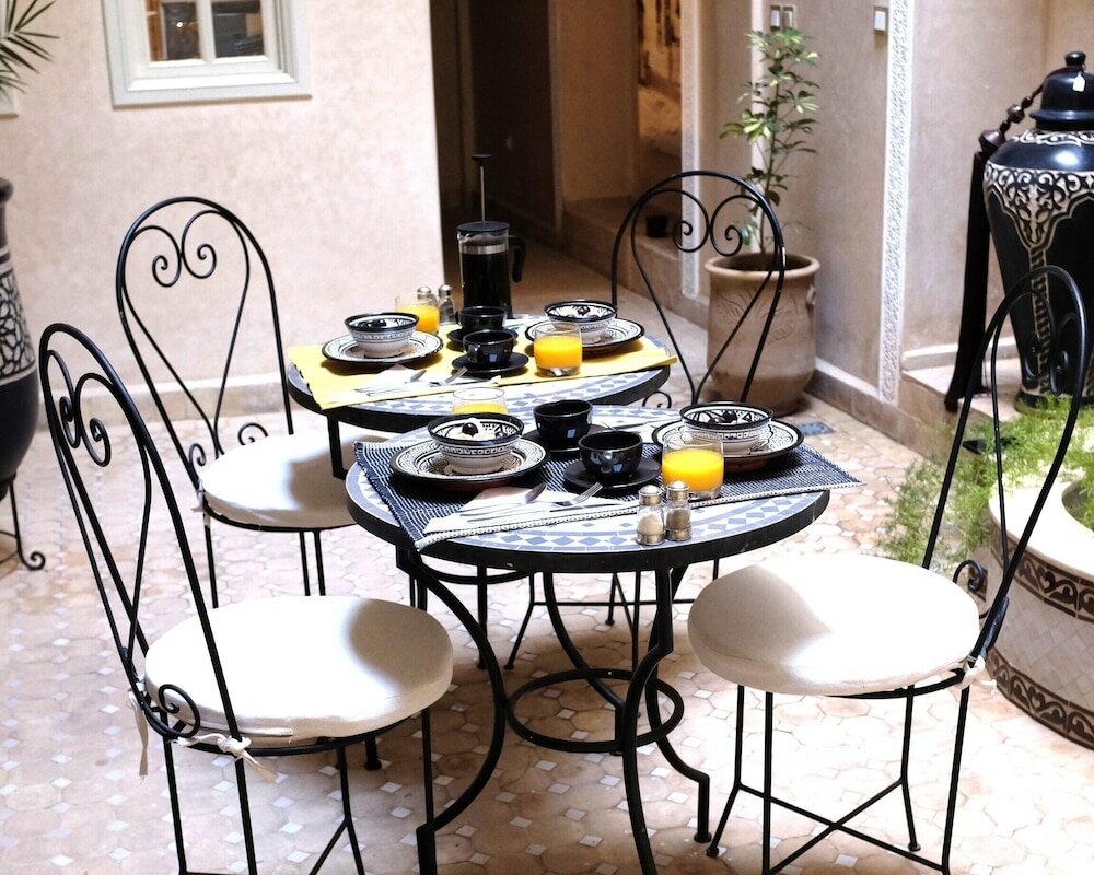 Фото Riad Tazzori