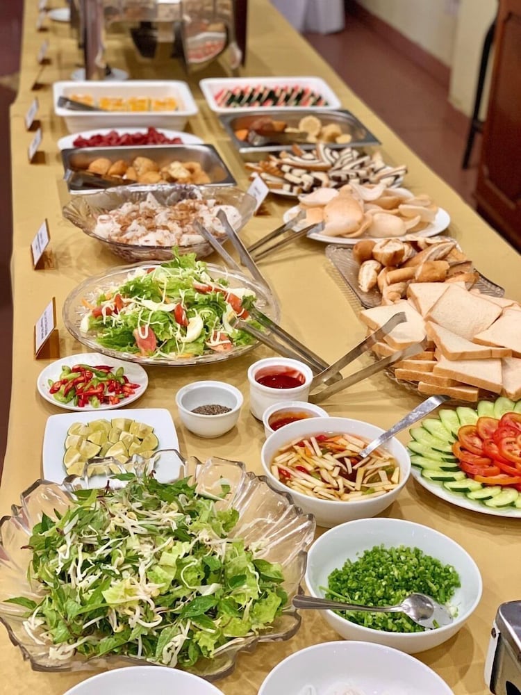 Фото My Khe 2 Da Nang Seafront Hotel