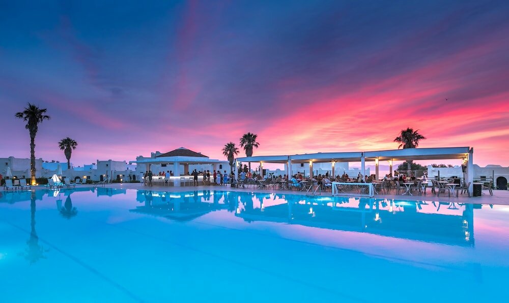 Фото Aeolos Beach Hotel