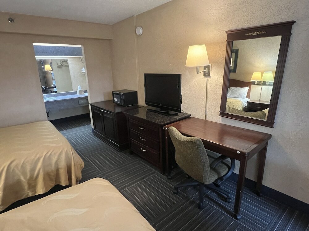 Фото The Lodge Hotel and Banquets