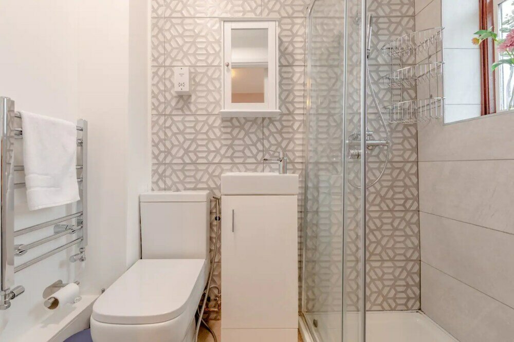 Фото Central 3 Bedroom House With Garden