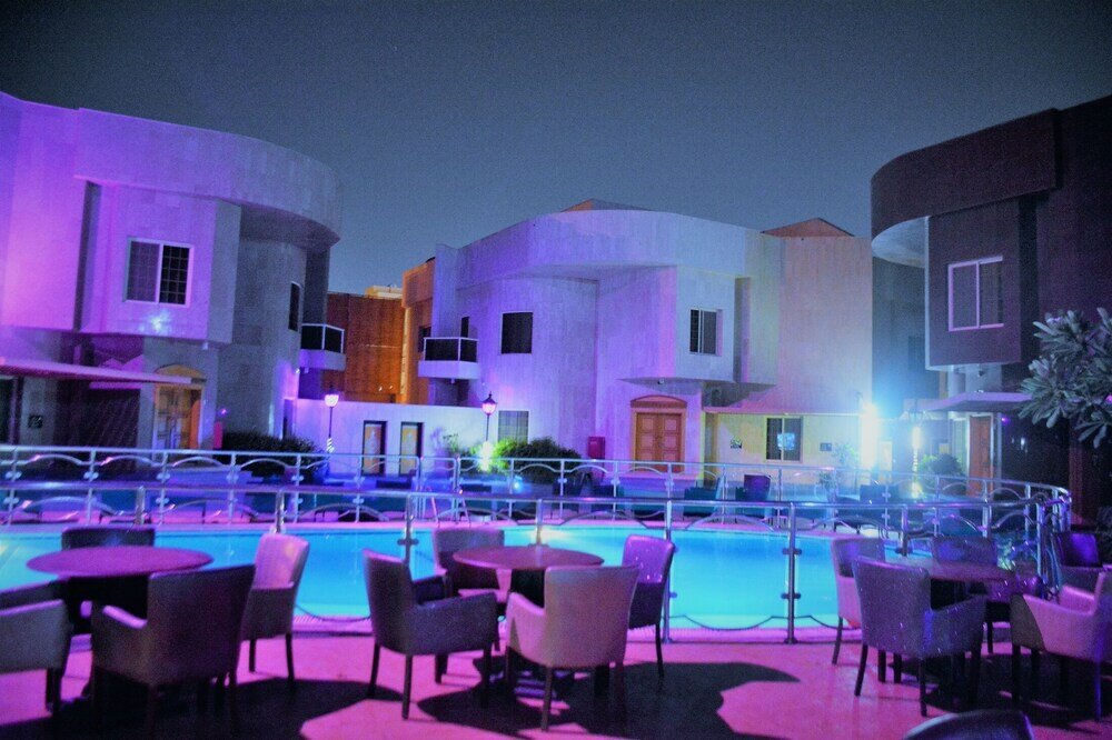 Фото Worood Al Safawa Villas & Suites