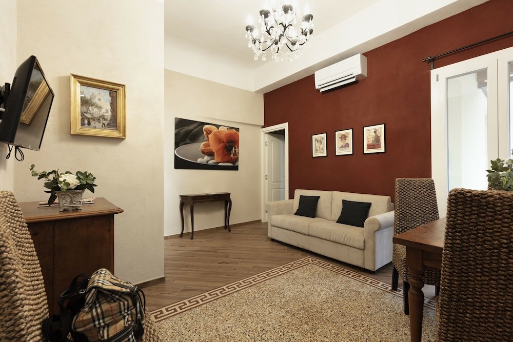 Фото Roommo Apartments