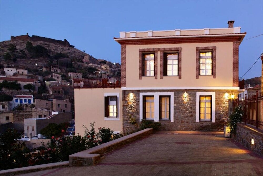 Фото Yiasemi of Chios