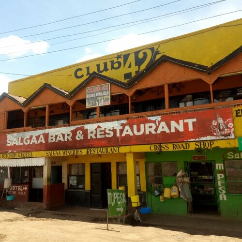 Гостиница Club 42 Salgaa Bar & Restaurant в Накуру