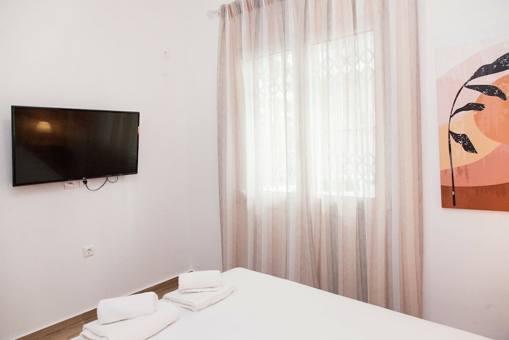 Фото Beautiful new apartment in Petralona