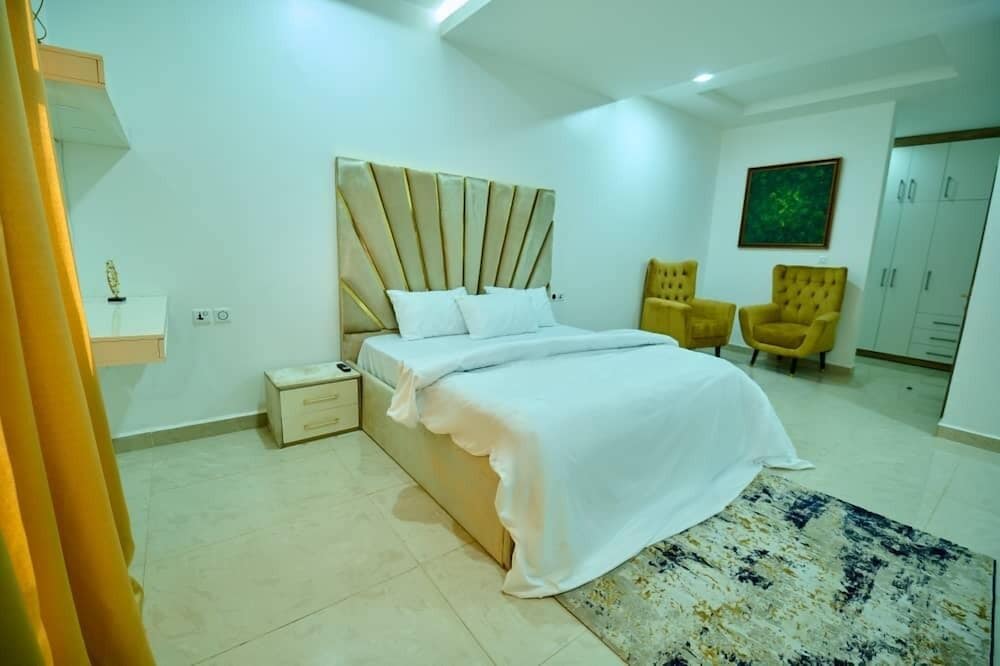 Фото Hendon Luxury Apartment