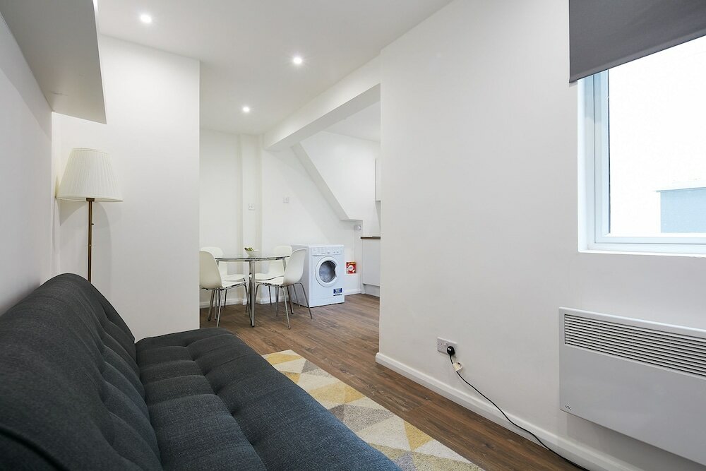 Фото Charmstay Apartments