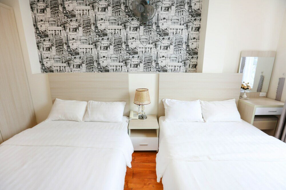 Фото Ttr Vincent Hotel