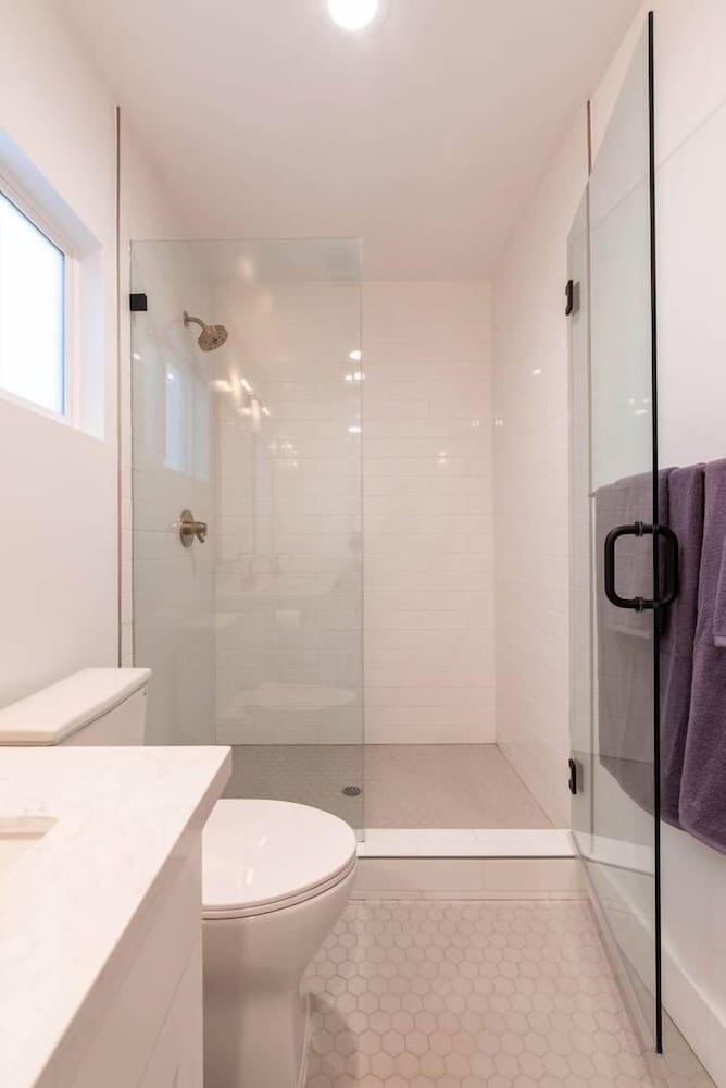 Фото Newly Remodeled 3 Bdr House Near Dodgers Stadium