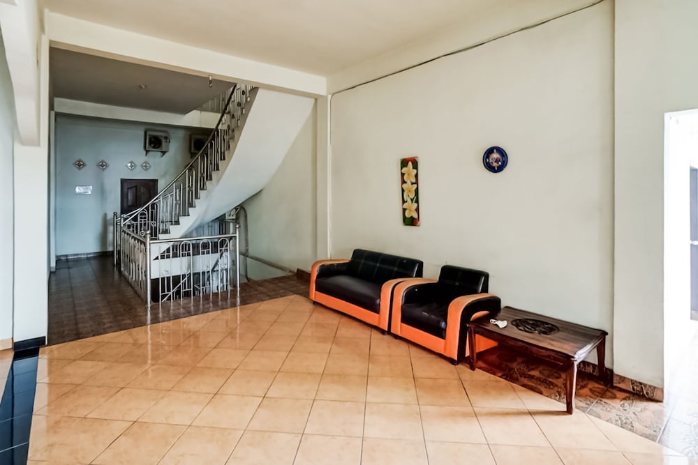 Фото Oyo 91160 Wisma Srijaya Syariah