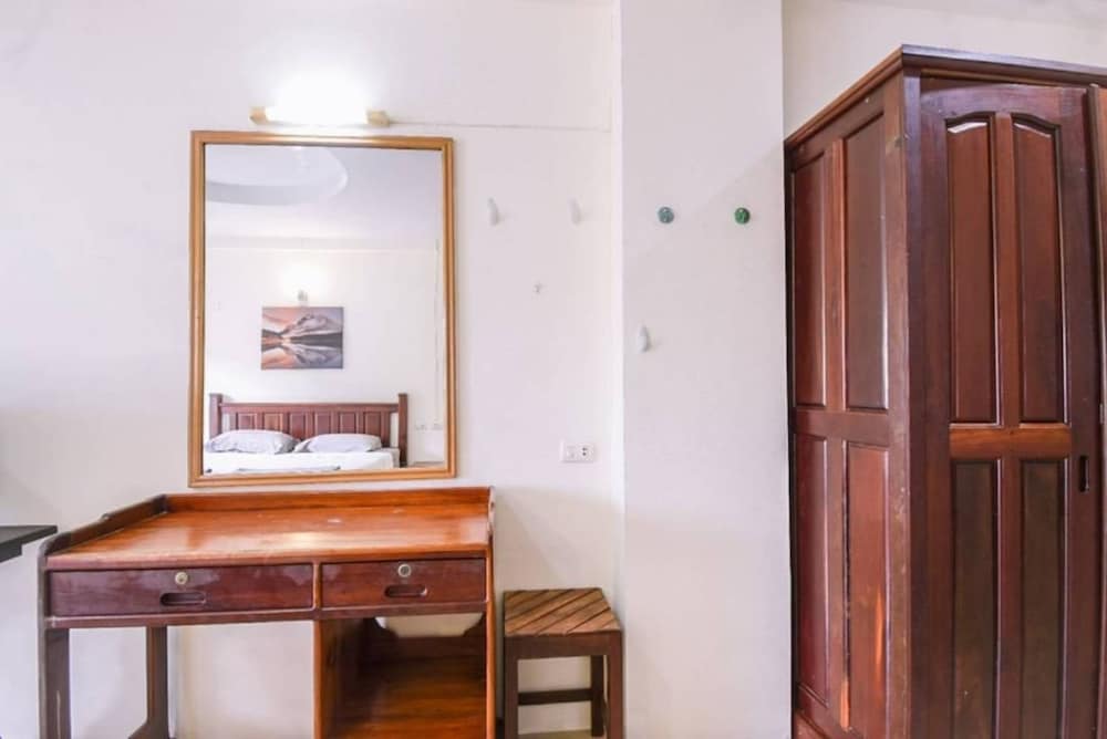 Фото Oyo 75398 The Wanna Pattaya