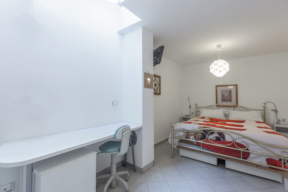 Фото Andrea Costa