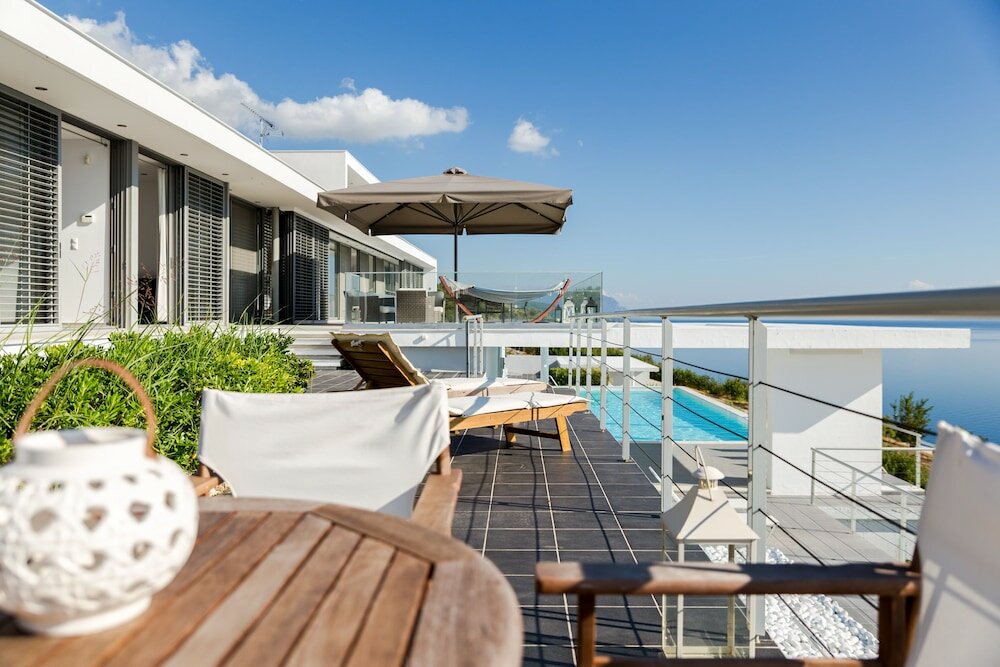 Фото 600m² homm Luxury Villa Sea Side Evia 16ppl