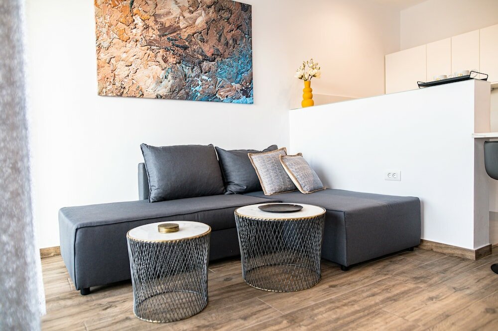 Фото Pebble Garden Olive Branch-Magnolia