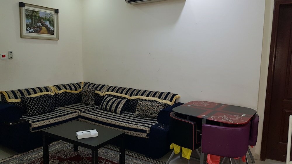 Фото Qanadil Al Raha Hotel Apartments