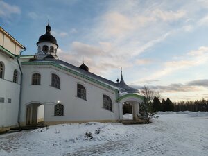 Иоанно-Богословский Савво-Крыпецкий мужской монастырь (Псковский район, Торошинская волость, урочище Крыпецкой монастырь), монастырь в Псковской области