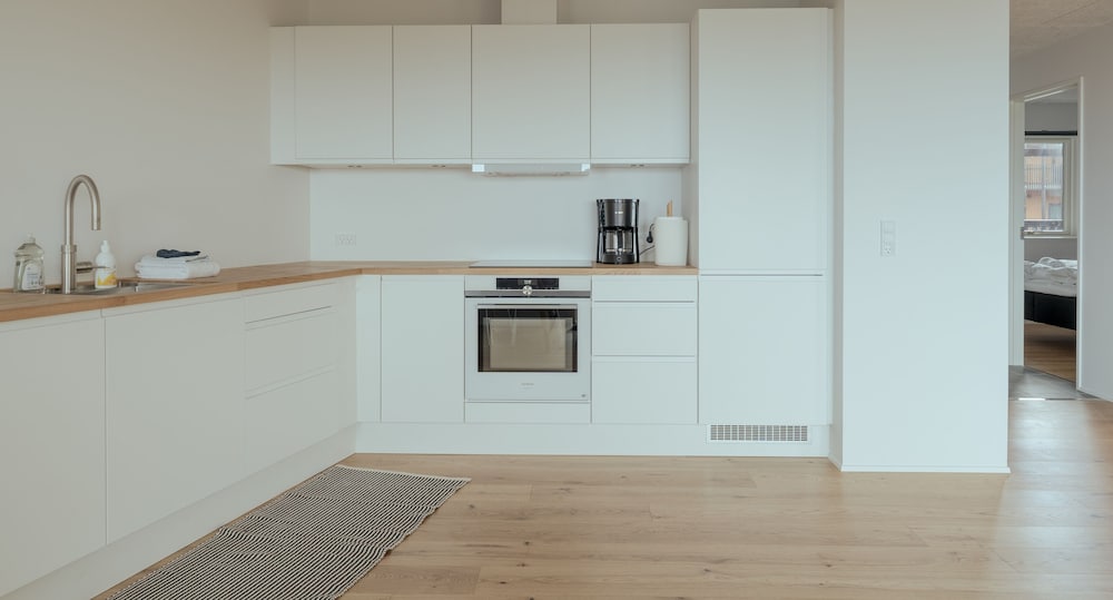 Фото New 2Br Apartment Sea View