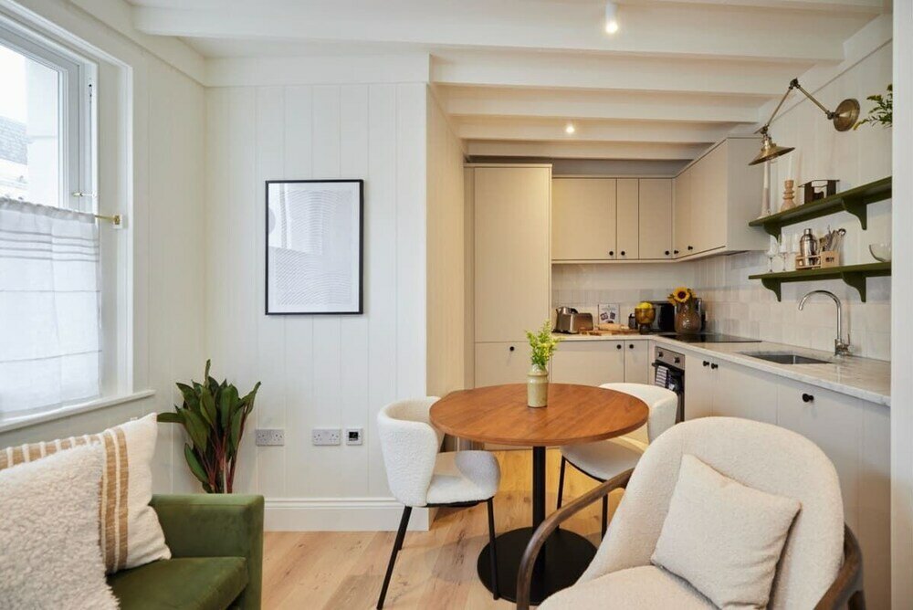 Фото The Lillie Road Place - Bright 1bdr Flat With Garden
